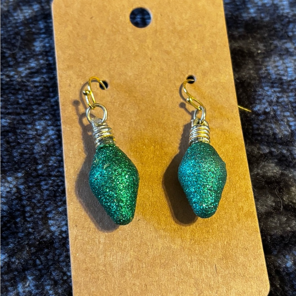 Elegant Green Christmas Glitter Earrings